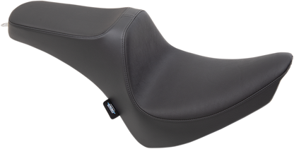 ESPECIALIDADES DE ARRASTRE Asiento Predator III - Ajuste suave FLSTN SIN RACK PARA LUGG 0802-1358