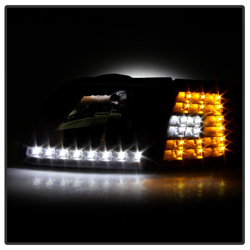 Xtune Ford F150 97-03 Crystal Headlights w/ Clear LED Corners Black HD-ON-FF15097-LED-SET-BK 5014184
