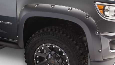 Bushwacker 15-18 Chevy ado Fleetside Pocket Style Flares 4pc 61.7in Bed - Black 40969-02