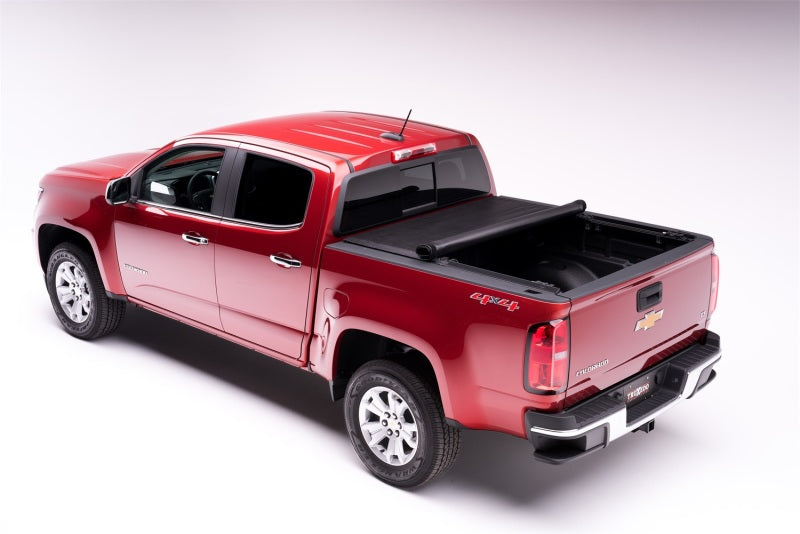 Truxedo 2023 GMC Canyon/Chevrolet Colorado 5ft 2in Deuce Bed Cover 750001