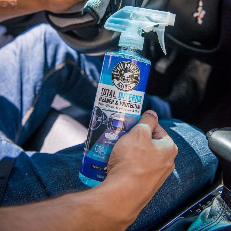Chemical Guys Total Interior Cleaner & Protectant - 16oz SPI22016