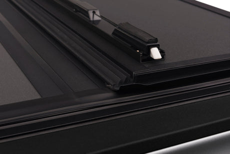 BAK 17-20 Honda Ridgeline BAKFlip MX4 448602