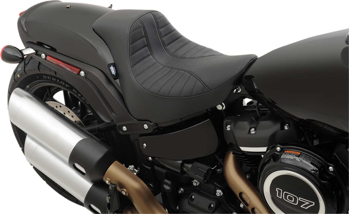 DRAG SPECIALTIES EZ-Solo Seat - Scorpion Stitch - Vinyl - FXFB '18-'22 ACT EZ-ON STYLE 0802-1128