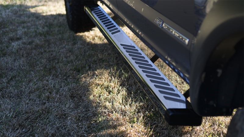 Lund 2019 Chevy Silverado 1500 Crew Cab Summit Ridge 2.0 Running Boards - Stainless 28665044
