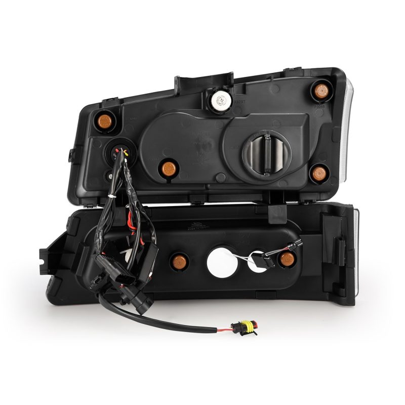 AlphaRex 03-06 Chevy Silverado 1500/2500HD/3500HD/Avalanche Black NOVA LED Proj Headlights 880256