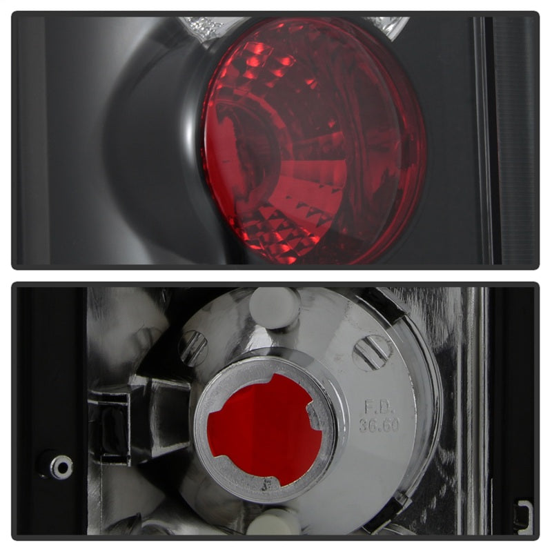 Spyder Ford Excursion 00-06/Econoline 150/250/350/450/550 95-06 Euro Tail Lights Blk ALT-YD-FEC00-BK 5002914