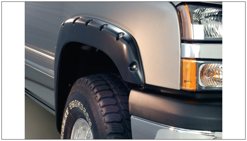 Bushwacker 07-07 Chevy Silverado 1500 Classic Fleetside Pocket Style Flares 4pc - Black 40918-02
