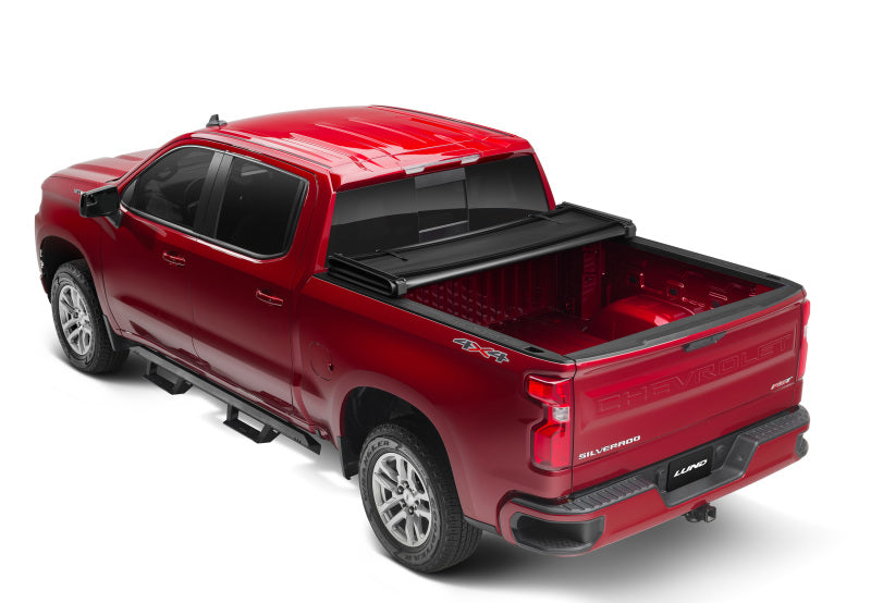 Lund 19-23 Chevrolet Silverado 1500 (5.5ft. Bed) Genesis Tri-Fold Tonneau Cover - Black 950292