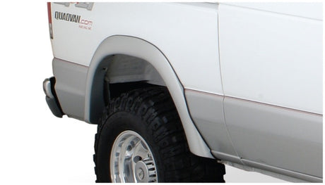 Bushwacker 92-14 Ford E-250 Super Duty Extend-A-Fender Style Flares 2pc - Black 22006-11