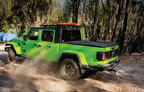 EGR 20-23 Jeep Gladiator Sport Overland Rubicon Sport S Retractable Bed Cover RT039031E