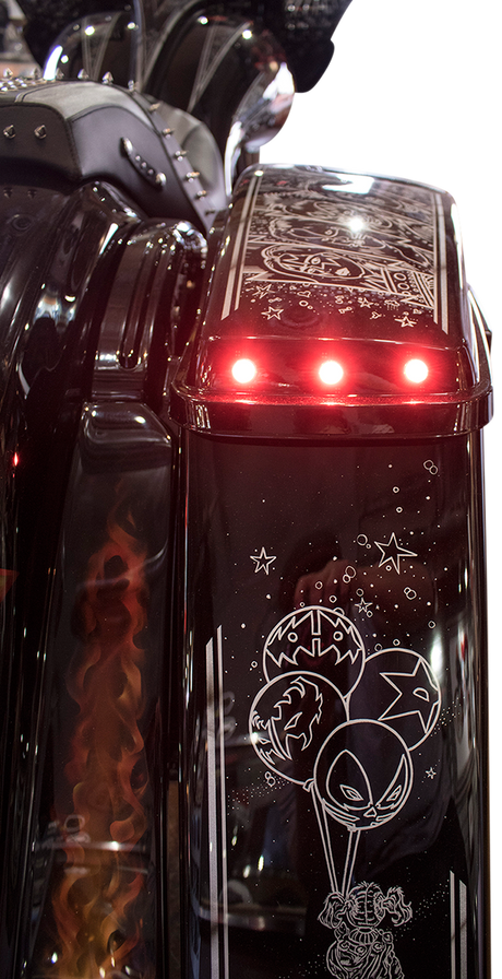 PAUL YAFFE BAGGER NATION Super Bright Red LED - Black PYO:BOLTS-BRK-B