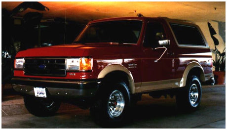 Bushwacker 87-91 Ford F-100 Styleside Extend-A-Fender Style Flares 4pc 81.0/96.0in Bed - Black 20903-01