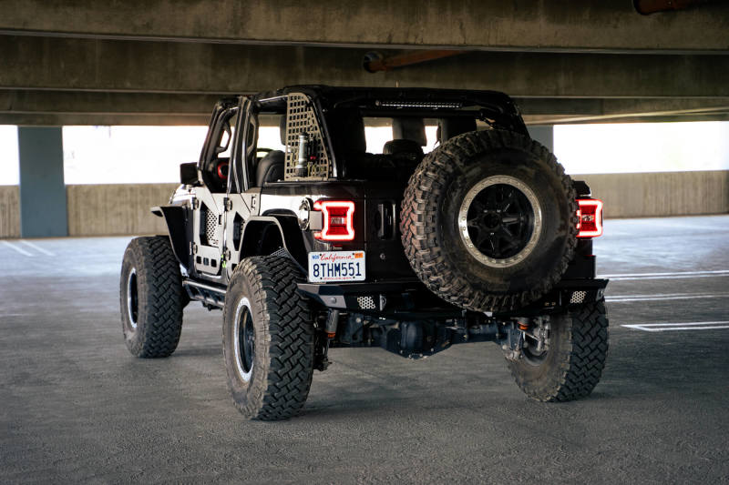 DV8 Offroad 18-23 Jeep Wrangler JL Slim Fender Flares FDJL-07