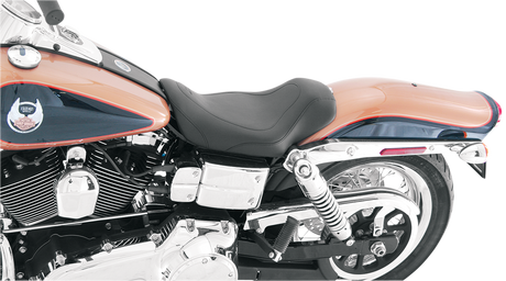 MUSTANG Tripper Solo Seat - Tuck and Roll - Dyna 76580