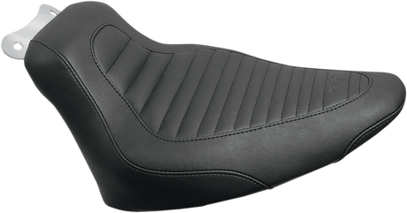 MUSTANG Tripper Solo Seat - Tuck and Roll 76736