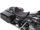DRAG SPECIALTIES Asiento Predator III de alcance extendido - Doble diamante - Negro con hilo rojo NO ES UN ASIENTO PARA 2 ASIENTOS 8011371