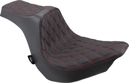 DRAG SPECIALTIES Asiento Predator III - Doble diamante - Costuras rojas - FLFB/S '18 -'22 0802-1190