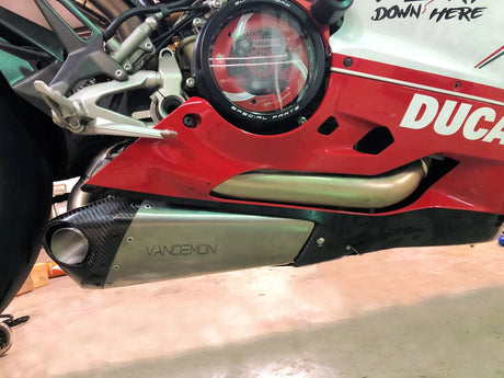 Vandemon Ducati Panigale 899, 1199, 1199R Titanium Muffler Low Mount Slip-On 2012-15  DUC899TIMUFBELA VA-121