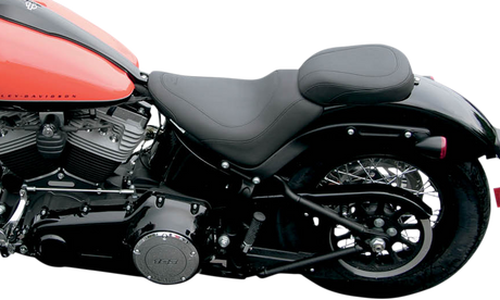 MUSTANG Wide Tripper Rear Seat - FXS 76761
