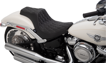 DRAG SPECIALTIES Predator III Seat - Double Diamond - Silver Stitching - FLFB/S '18-'22 0802-1189