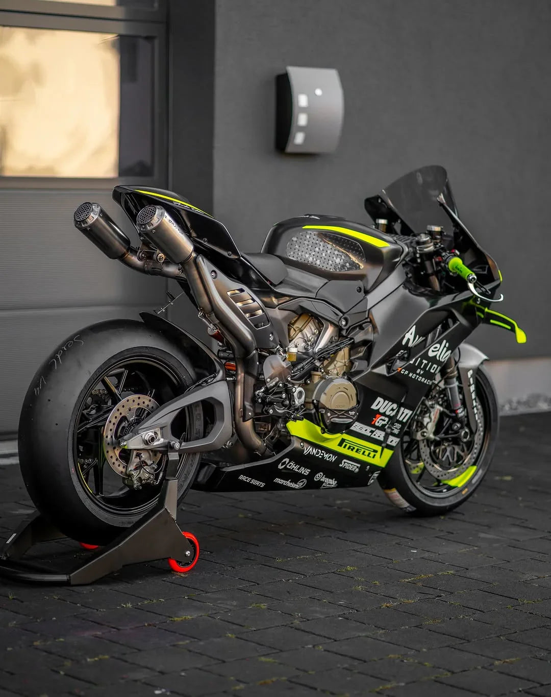 Vandemon Ducati Panigale V4 and V4S 2025-2026 High Mount Race Exhaust System   DUCV4PANHMEXHMESB VA-90