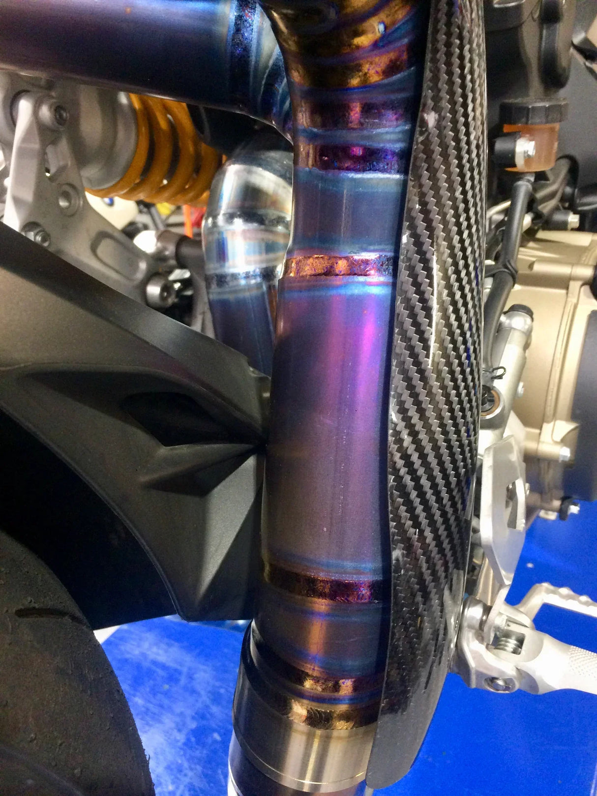 IN STOCK Vandemon  Ducati Panigale 1199, 1199S, 1299S, 1299 SP & R  2011-18 Titanium High Mount Exhaust System DUC129TIEXHMESA VA-36