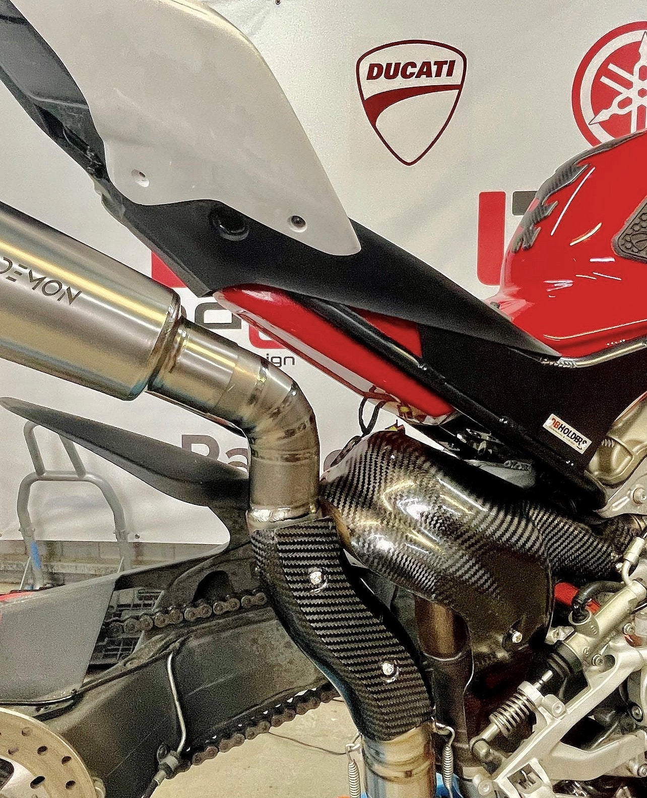 Vandemon  Ducati Panigale & Streetfighter V4 Titanium High Mount 3/4 Slip-On 2023-2024  DUCV4SFTIMUFHMB