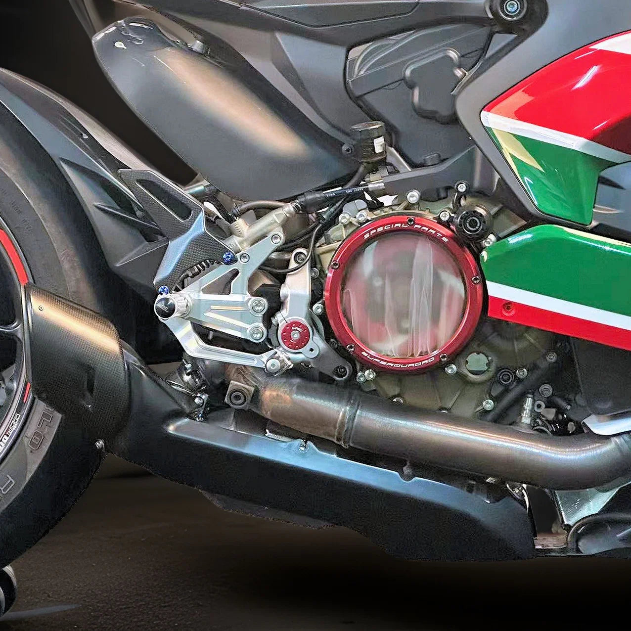 Vandemon  Ducati V2 Panigale & Bayliss Edition Titanium Stealth Slip-On Bimodal Muffler  DUCV2TIEXLINKWVA