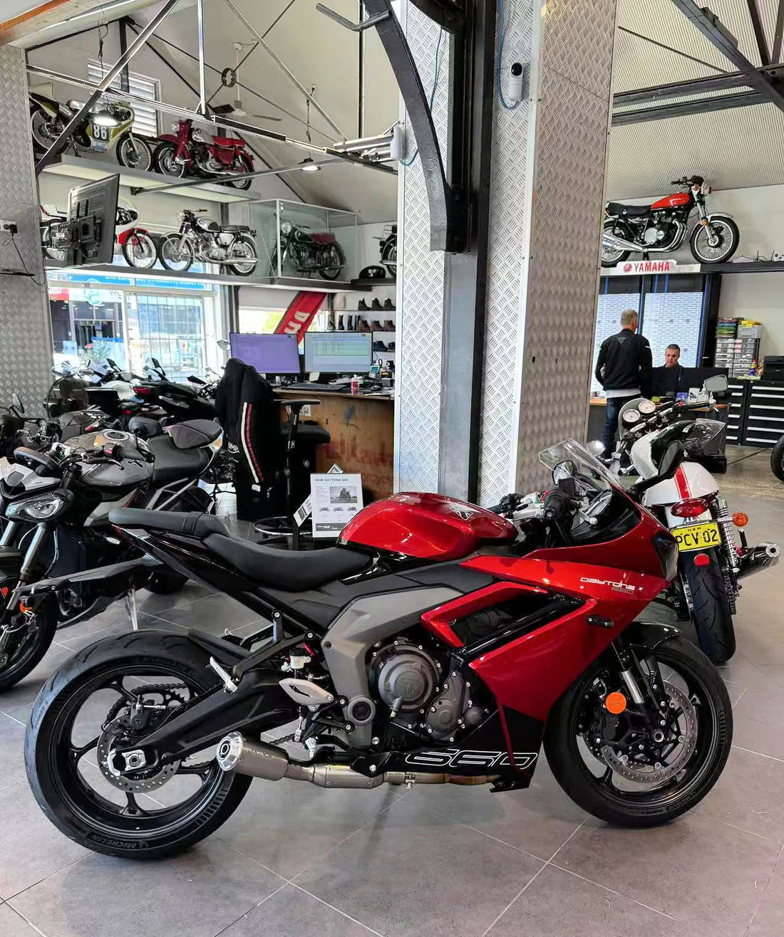 Vandemon Triumph Trident   & Daytona  660 Titanium Exhaust System  TRIUMTRIDNT660EXHA VA-160