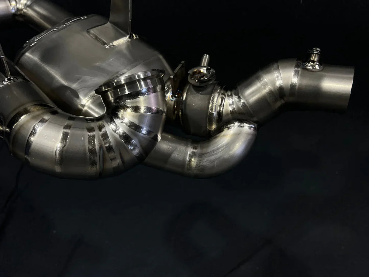 Vandemon  Ducati V2 Panigale & Bayliss Edition Titanium Stealth Slip-On Bimodal Muffler  DUCV2TIEXLINKWVA VA-43