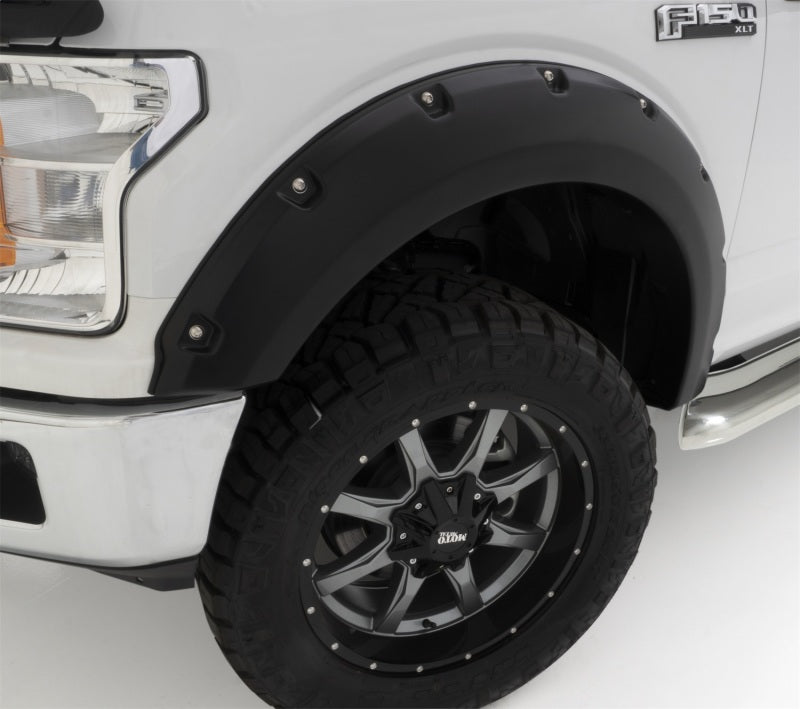 Bushwacker 18-19 Ford F-150 Pocket Style Flares 4 pc - Oxford White 20945-12