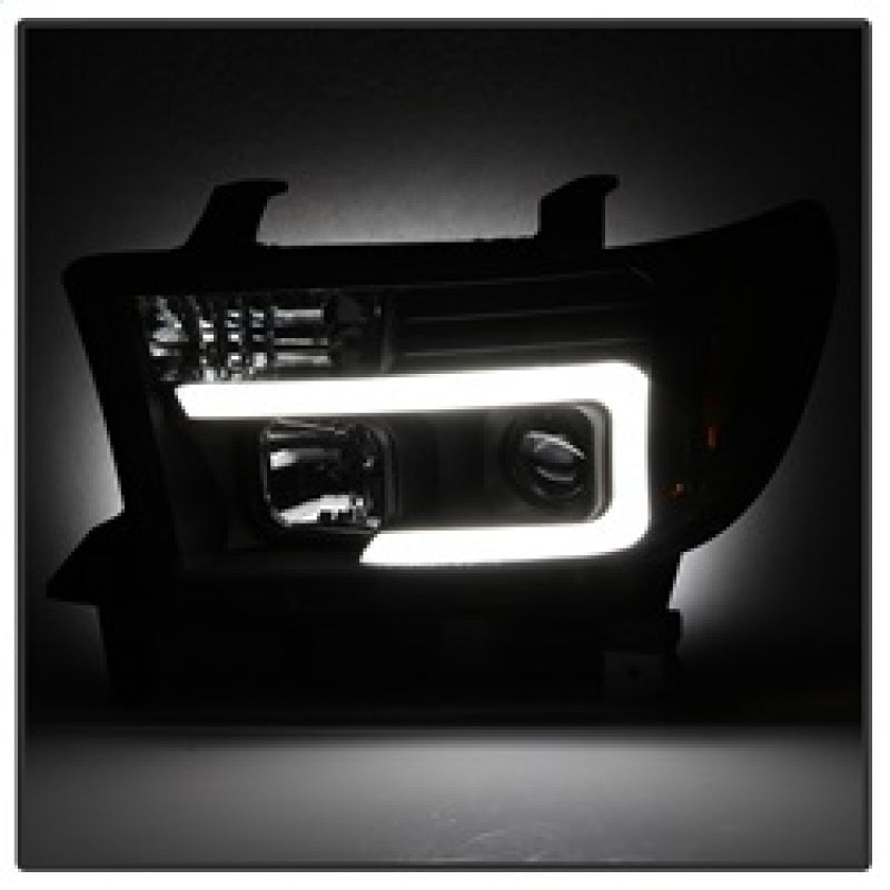 Spyder 08-13 Toyota Sequoia Projector Headlights - Light Bar DRL - Black PRO-YD-TTU07V2-LB-BK 5085344