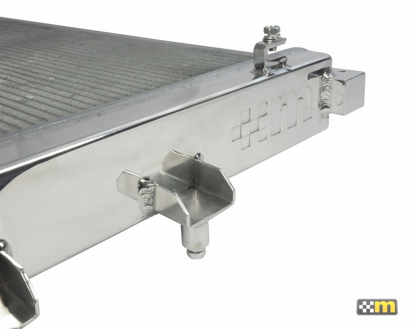 mountune 16-18 Ford Focus RS Triple Pass Radiator Upgrade MP2498-12020-AA