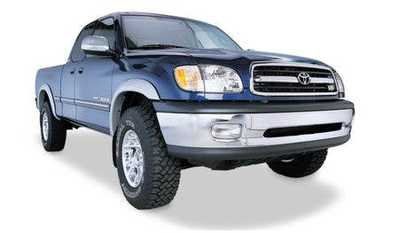 Bushwacker 00-02 Toyota Tundra Fleetside Extend-A-Fender Style Flares 4pc 76.5/98.2in Bed - Black 30902-02