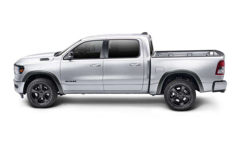 Bushwacker 19-22 Ram 1500 (Excl. Rebel/TRX) 76.3 & 67.4in Bed OE Style Flares 4pc Set - Blk / Smooth 50928-02