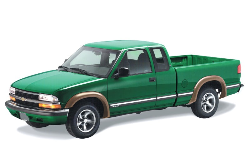 Bushwacker 95-05 Chevy Blazer Extend-A-Fender Style Flares 4pc Excludes ZR2 Flare Package - Black 41907-11