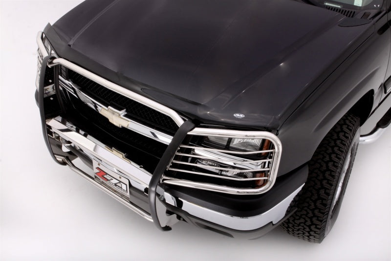 AVS 03-06 Chevy Avalanche (w/o Body Hardware) High Profile Bugflector II Hood Shield - Smoke 25815
