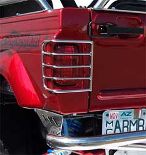 PRO ARMOR Tail Guard Silver Y074042SS