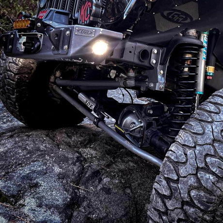 KC Hilites  Cyclone V2 Surf Mt Adap 1371