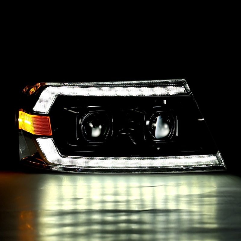 AlphaRex 04-08 Ford F150 PRO-Series Projector Headlights Chrome w/ Sequential Signal and DRL 880136
