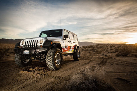 Fox 07-18 Jeep JK 2.5 Performance Elite Series Reservoir DSC Front Shock 0-2in. Lift 883-26-089