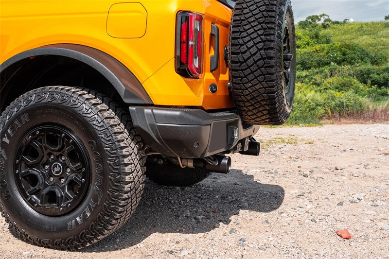 Corsa 21-22 Ford Bronco 2.7L 2-Door 2.75in Cat-Back Dual Rear Exhaust w/ 4in Straight-Cut Black Tips 21208BPC
