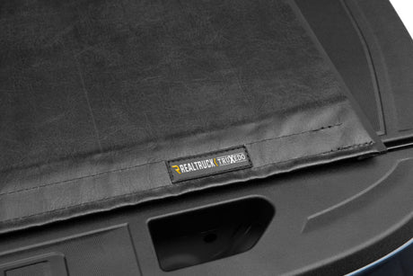 Truxedo 2020 GMC Sierra & Chevrolet Silverado 2500HD & 3500HD 6ft 9in Sentry Bed Cover 1573301