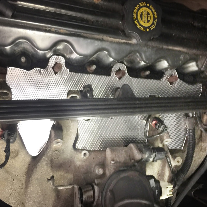 DEI Fuel Rail and Injecter Cover Jeep 1997 - 2004 4.0L Engine 10378
