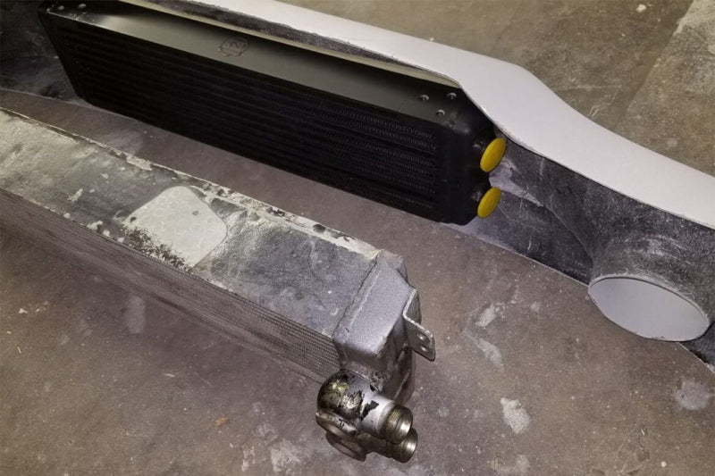 CSF Universal Dual-Pass Oil Cooler (RS Style) - M22 x 1.5 - 24in L x 5.75in H x 2.16in W 8110