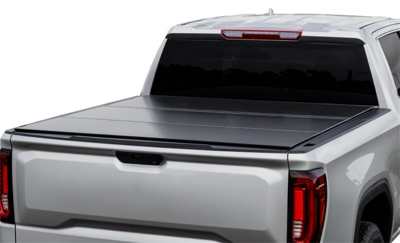 Access LOMAX Tri-Fold Cover 2014-17 Chevy/GMC Full Size 1500 - 5ft 7in Short Bed B1020019