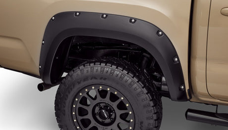 Bushwacker 16-18 Toyota Tacoma Pocket Style Flares 2pc 60.5/73.7in Bed - Black 30048-02