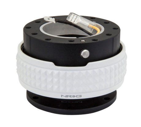 NRG Quick Release Kit - Pyramid Edition - Black Body / Glow In The Dark Pyramid Ring SRK-210BK/GL