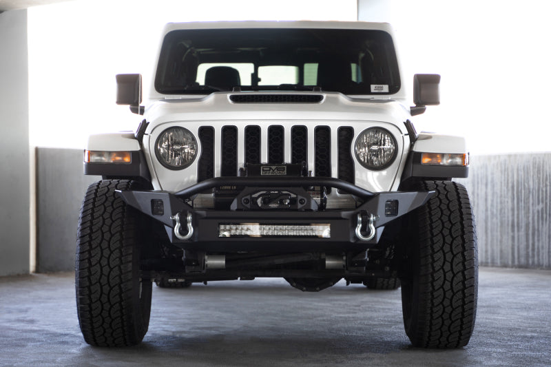 DV8 Offroad 18-23 Jeep Wrangler JL / 20-23 Jeep Gladiator JT FS-7 Mid-Width Winch Front Bumper FBJL-07