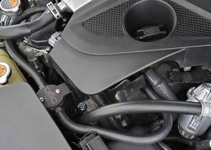 J&L 16-23 Infiniti Q50/Q60 3.0T Oil Separator 3.0 Driver Side - Black Anodized 3110D-B